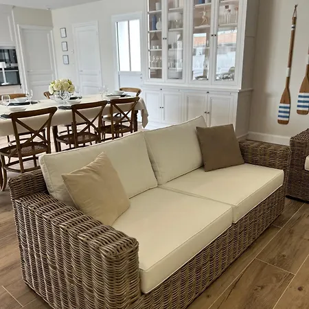 Le Clos Morgane Marine Villa